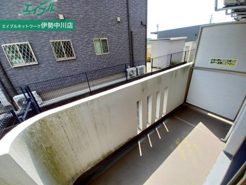 バルコニー　同型参考写真