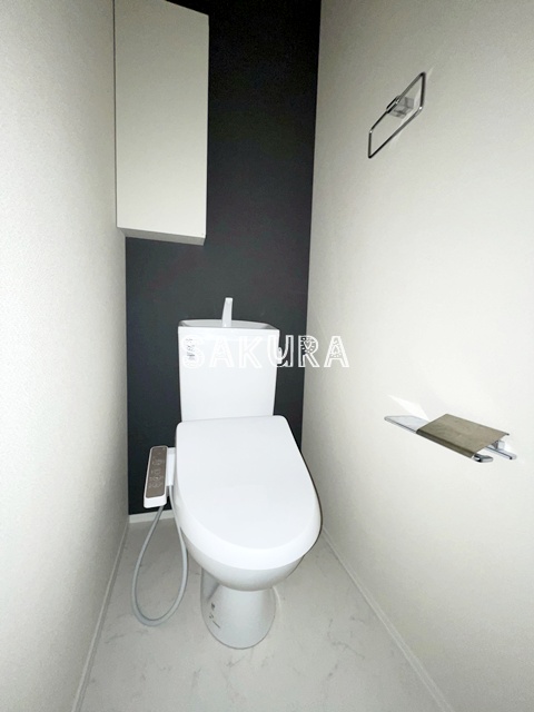 トイレ　嬉しい温水洗浄便座♪