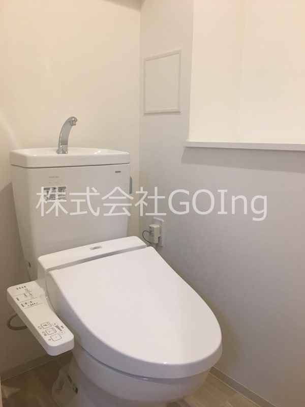 トイレ　※別部屋参考写真