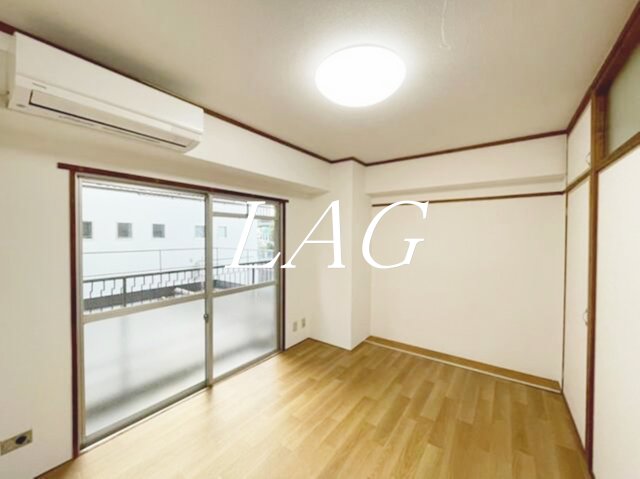 居室・リビング　洋室のお部屋です。