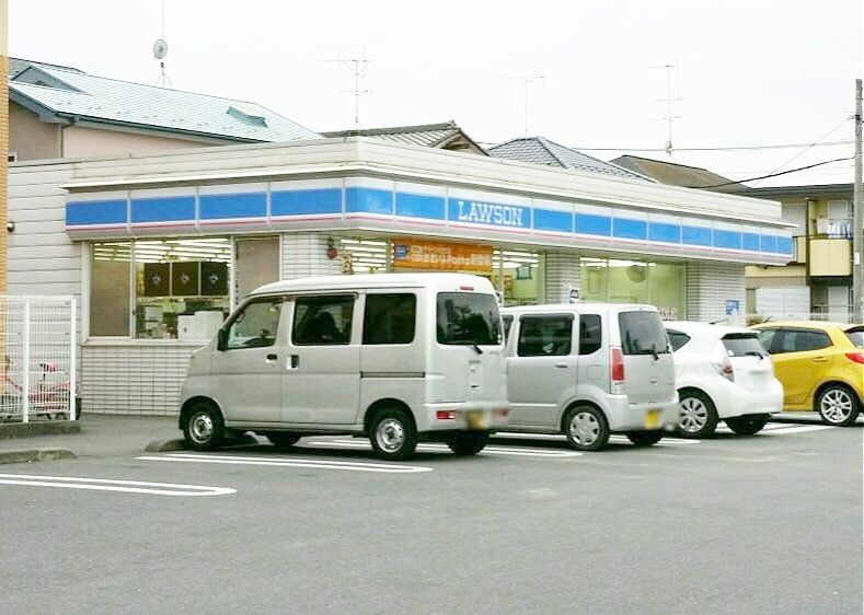 コンビニ　ローソン春日部栄町2丁目店（コンビニ）まで500m