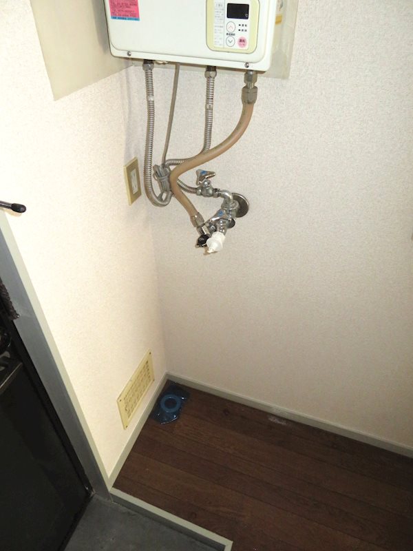 その他設備　洗濯機置場