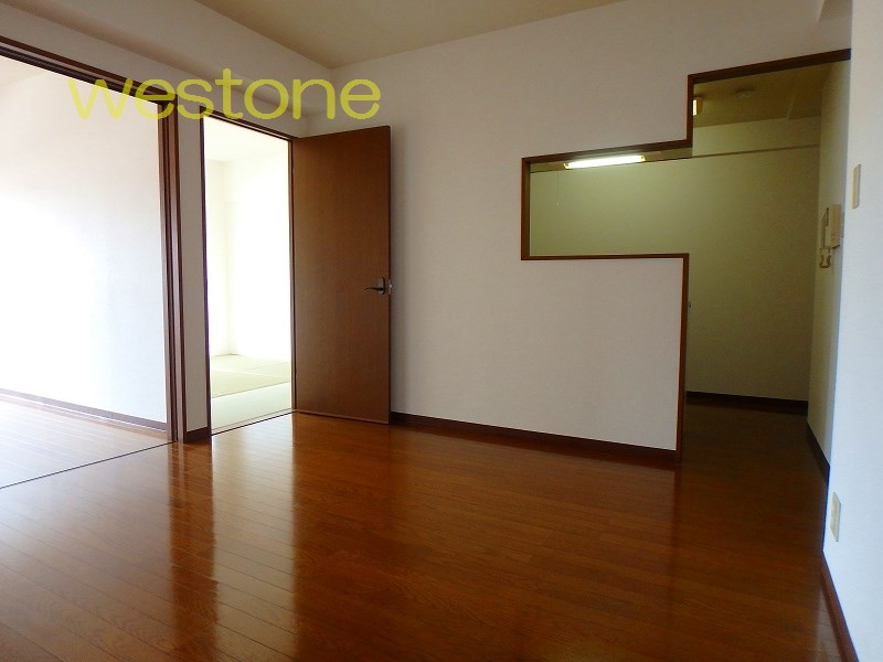 居室・リビング　リビング