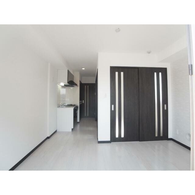 居室・リビング　エクセレントコート千葉新宿の洋室