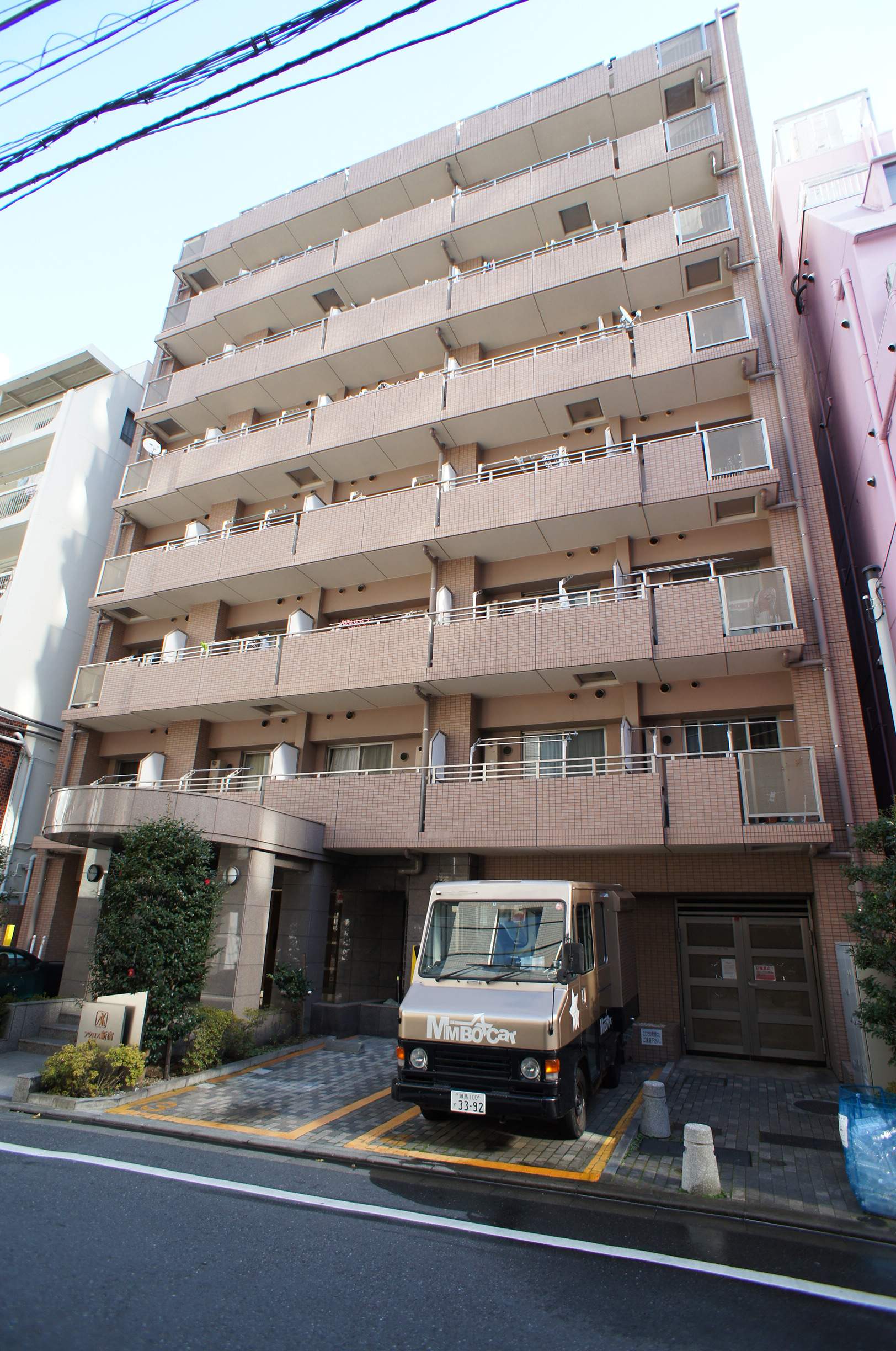 建物外観　弊社は都内全域の物件をご紹介可能です！