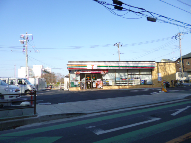 コンビニ　セブンイレブン　市川北方町４丁目店（コンビニ）まで666m