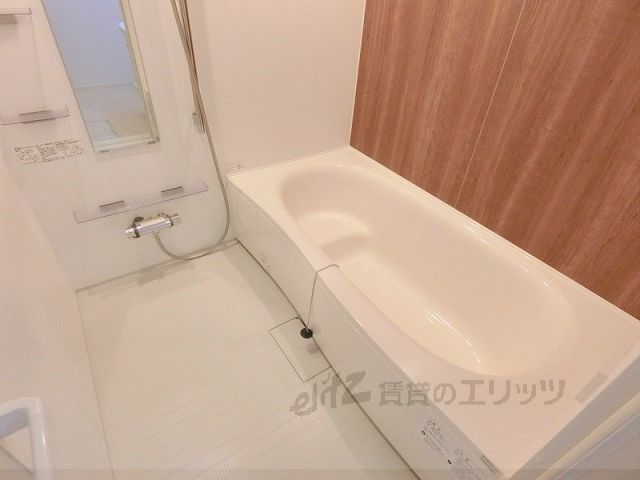 バス・シャワールーム　風呂