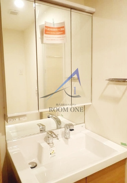 洗面設備　洗面台です。