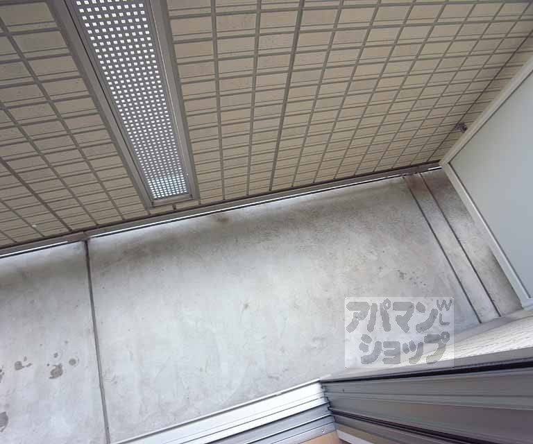 バルコニー　東向きのベランダです。