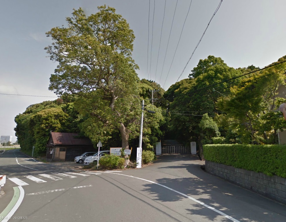 中学校　磐田市立神明中学校（中学校）まで2307m