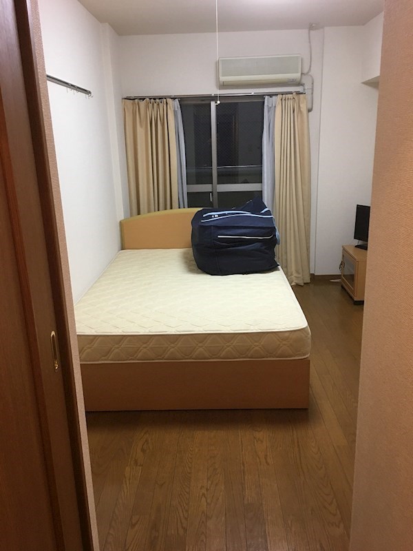 居室・リビング　※別部屋の参考写真です。