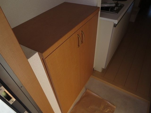 玄関　★お問い合わせはタウンハウジングまで★