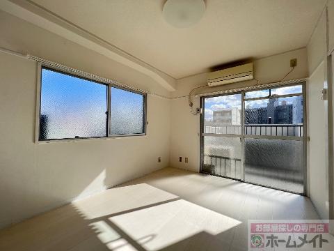 居室・リビング　洋室