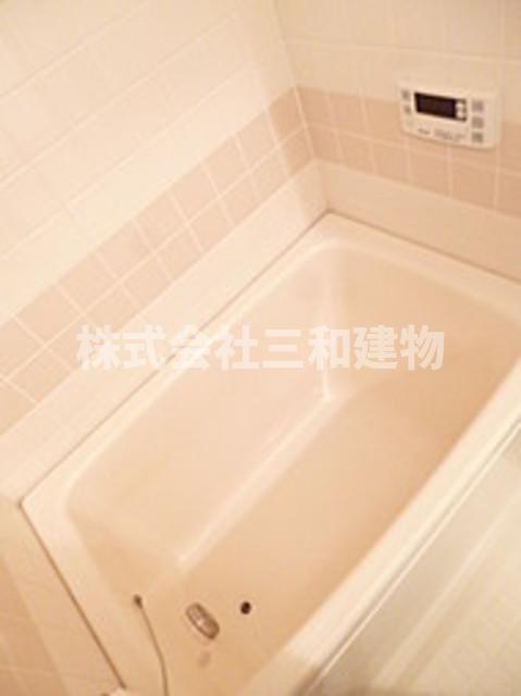 バス・シャワールーム　同間取り別室の参考写真です