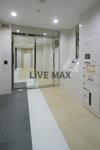 ロビー　きちんと管理されております☆