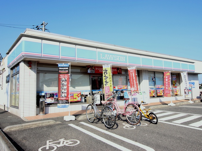 コンビニ　ローソン（コンビニ）まで650m