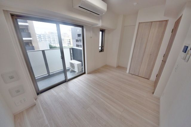 居室・リビング　★お部屋探しは株式会社タウンハウジング東京まで★