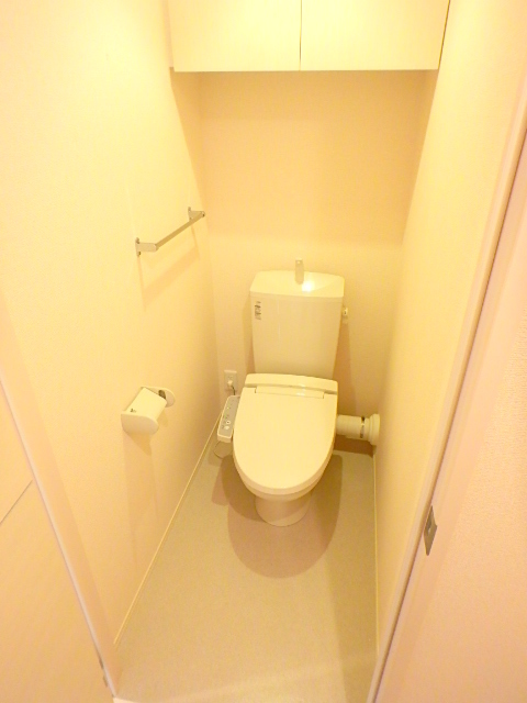 トイレ　同施工会社の参考写真になります。