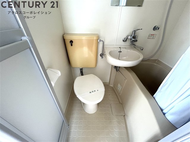トイレ　浴室にトイレがあります！