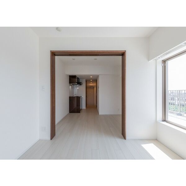 居室・リビング　※別部屋参考写真