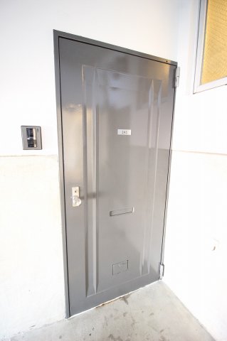 玄関　ゆったりとした玄関です