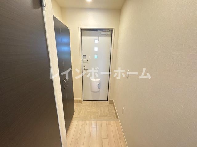 玄関　明るい玄関です