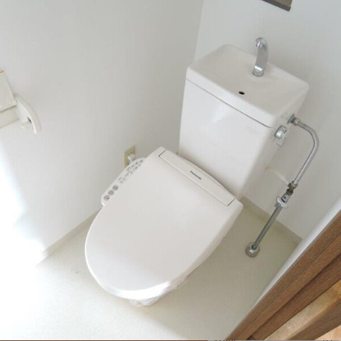 トイレ　快適に使用できる、清潔感にこだわったトイレです。