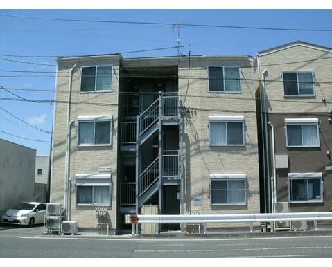 エントランス　お洒落な建物デザイン♪