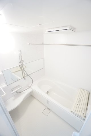 バス・シャワールーム　※同物件、同タイプの写真になります。