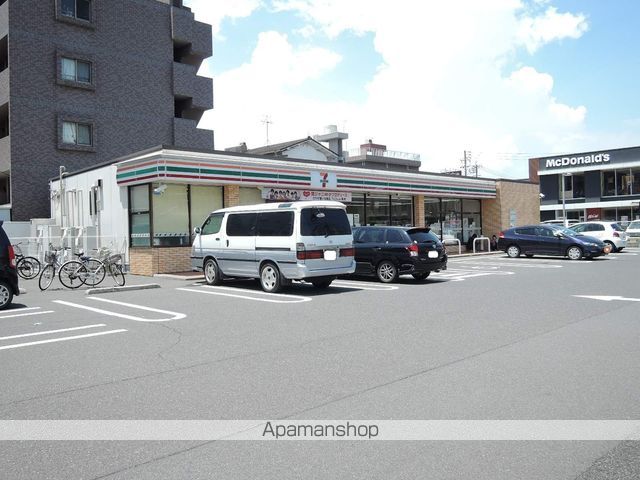 コンビニ　セブンイレブン鹿児島上荒田町店（コンビニ）まで22m