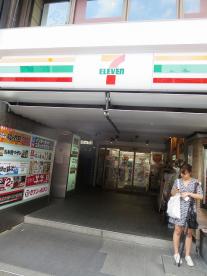 コンビニ　セブンイレブン 東武浅草駅前店（コンビニ）まで118m
