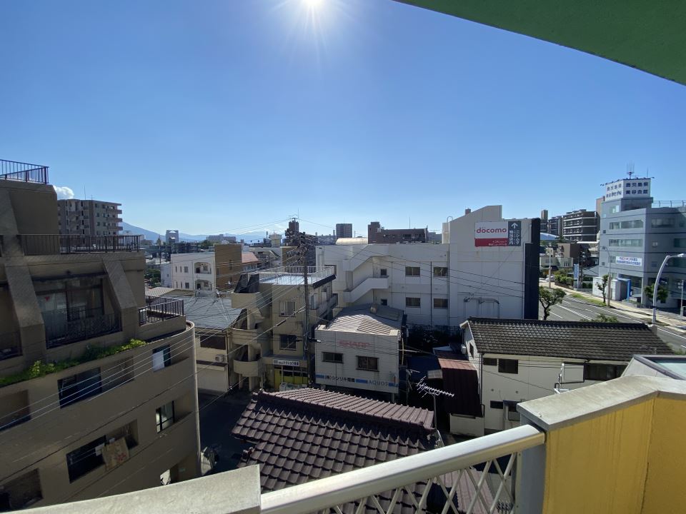 その他　東南向きのお部屋です