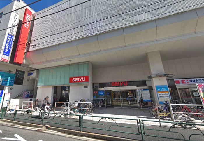 スーパー　西友（スーパー）まで550m