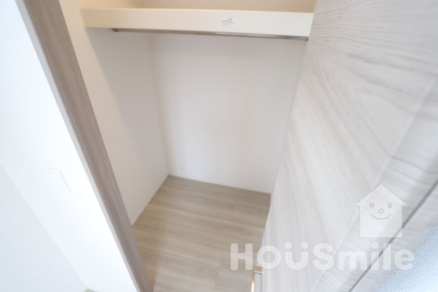 収納　※建築中の為、同タイプ完成イメージを使用