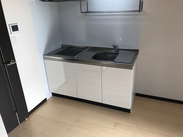 キッチン　火を使わず安心の2口IHコンロ付きキッチンです♪