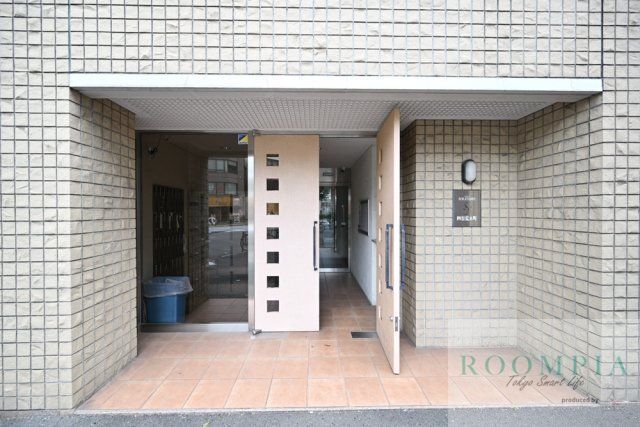 エントランス　エントランス