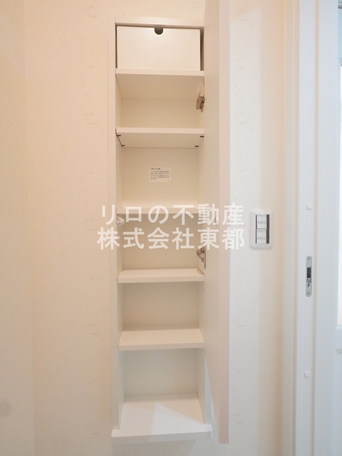 収納　棚付なので収納道具なしでも◎