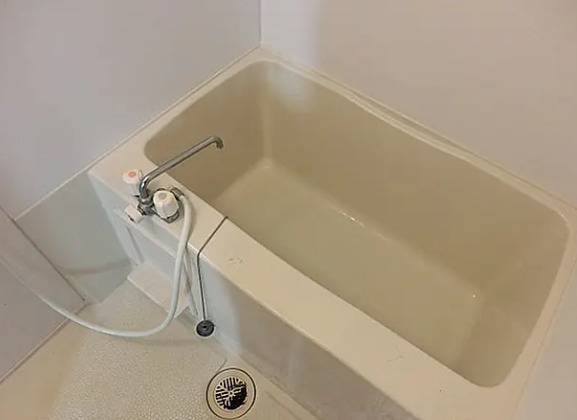 バス・シャワールーム　別部屋の画像を使用しております。