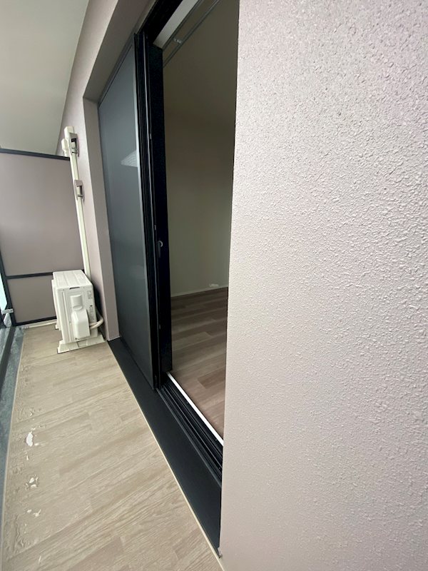 バルコニー　別のお部屋の写真ですが参考までに