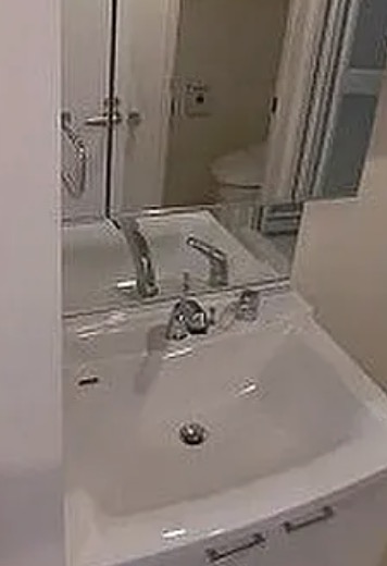 洗面設備　独立洗面台です。