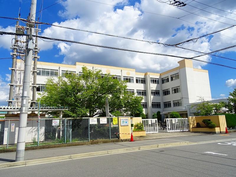小学校　高槻市立丸橋小学校（小学校）まで1400m