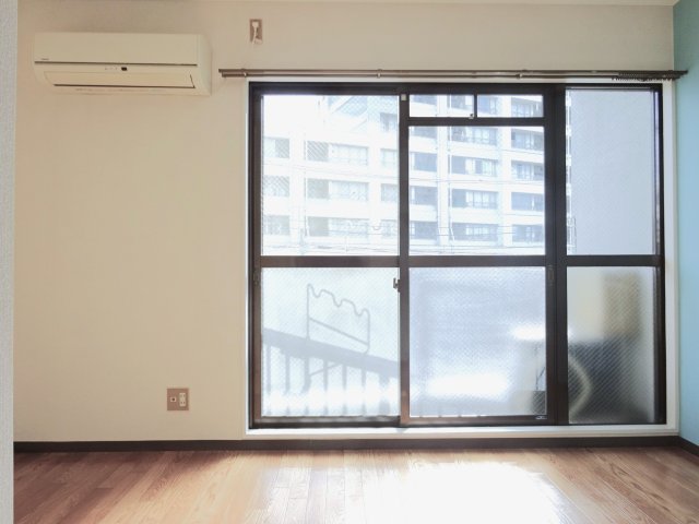 居室・リビング　＊イメージです／同タイプのお部屋です