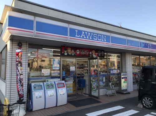 コンビニ　ローソン 吹田警察署前店（コンビニ）まで113m