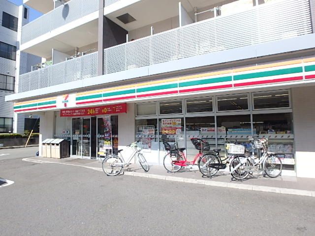 コンビニ　★セブンイレブン！★（コンビニ）まで218m