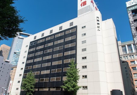 銀行　大東京信用組合本店（銀行）まで221m