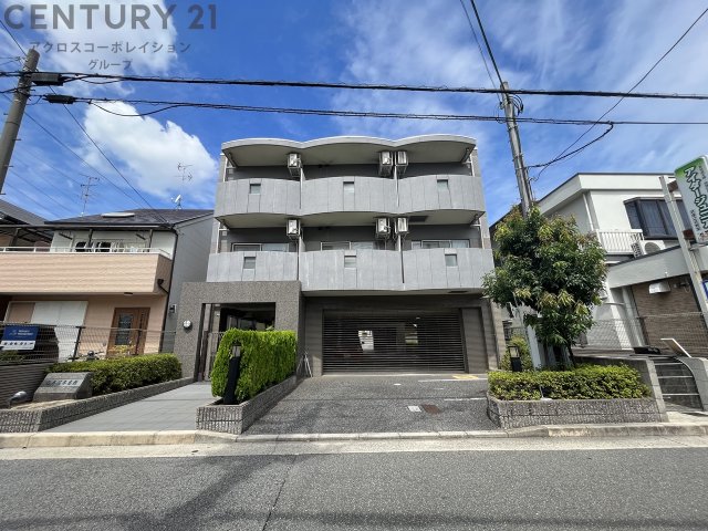 建物外観　オートロック付きで安心です♪