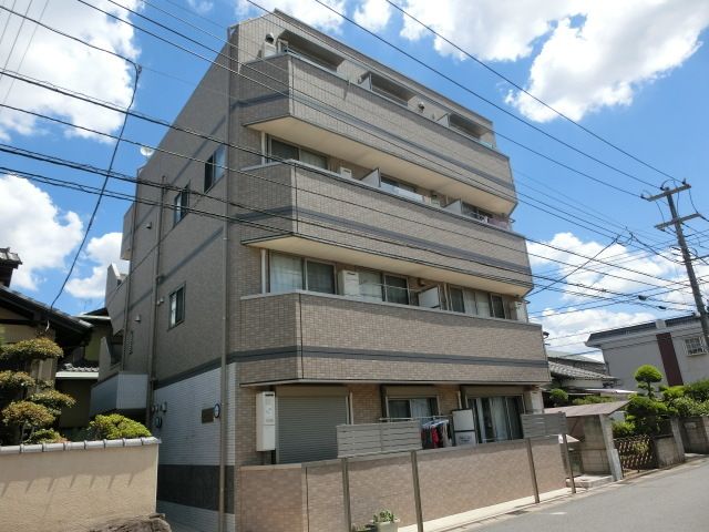 建物外観　おしゃれなデザイナーズマンションです！
