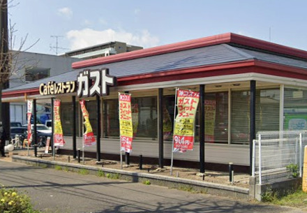 飲食店　ガスト 港東通店（飲食店）まで1621m