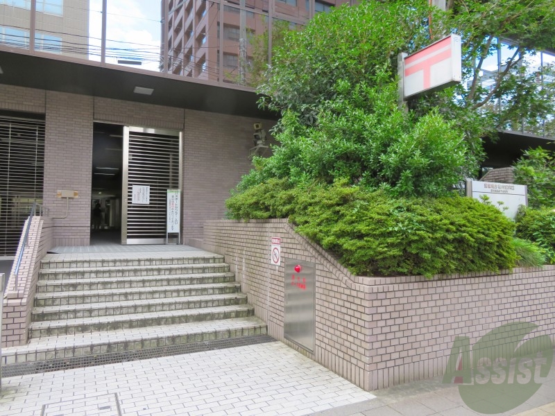 郵便局　宮城県庁内郵便局（郵便局）まで374m