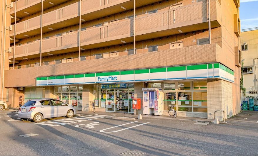 コンビニ　ファミリーマート 戸田全農通り店（コンビニ）まで339m